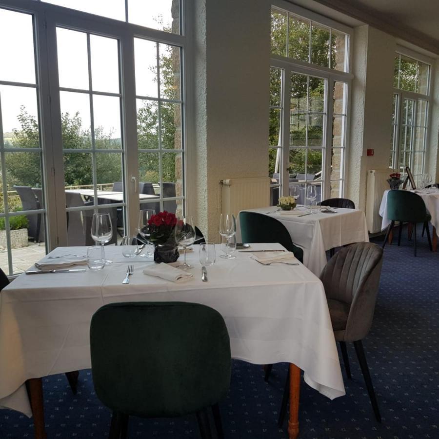 Hotel De La Poste Mortain-Bocage Kültér fotó