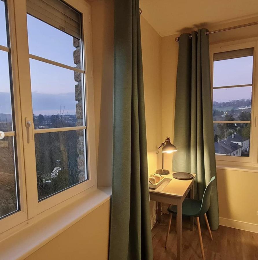 Hotel De La Poste Mortain-Bocage Kültér fotó